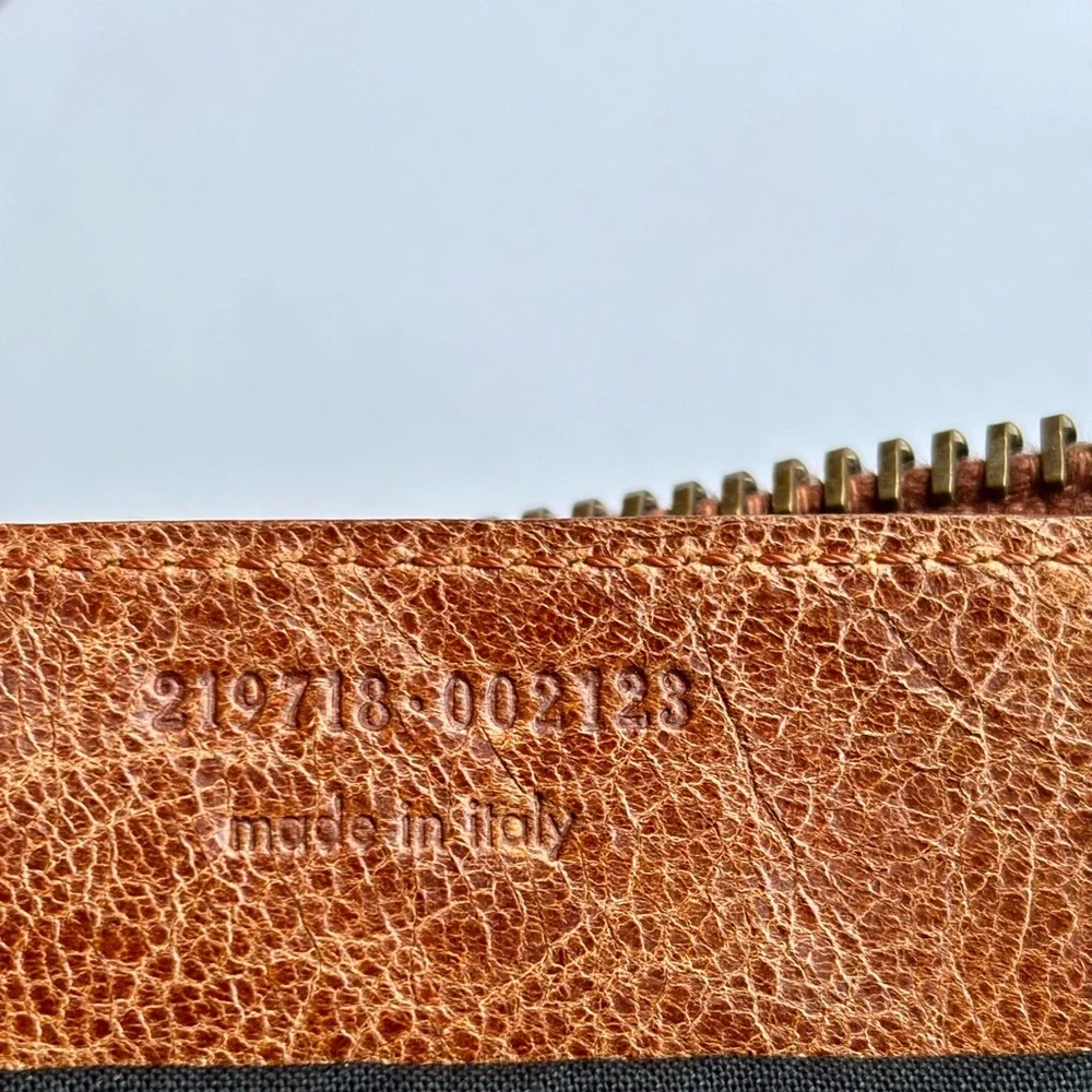 Balenciaga Classic Arena Y2K Leather Tote - Picture 4 of 15